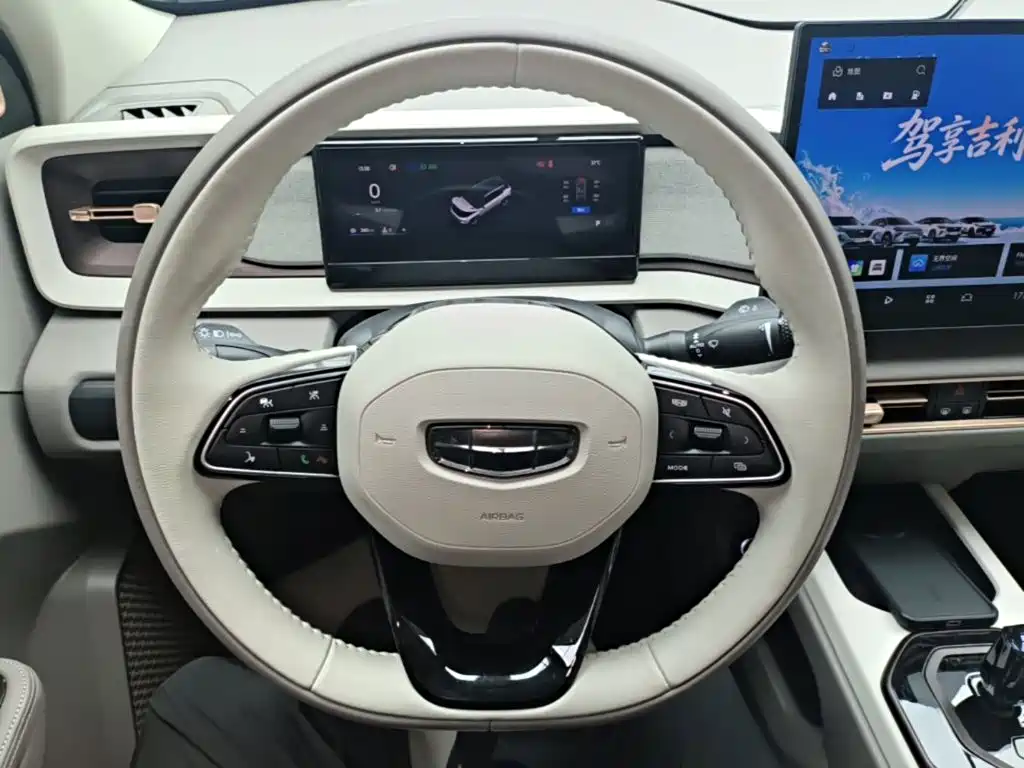 Geely ICON 2025 2026 Chocolate 1.5TD Pure Edition