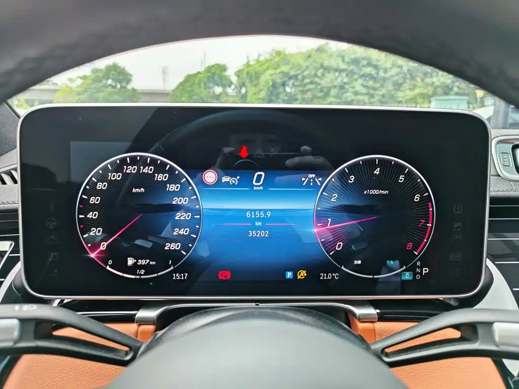 صورة 10 - Mercedes-Benz S-Class