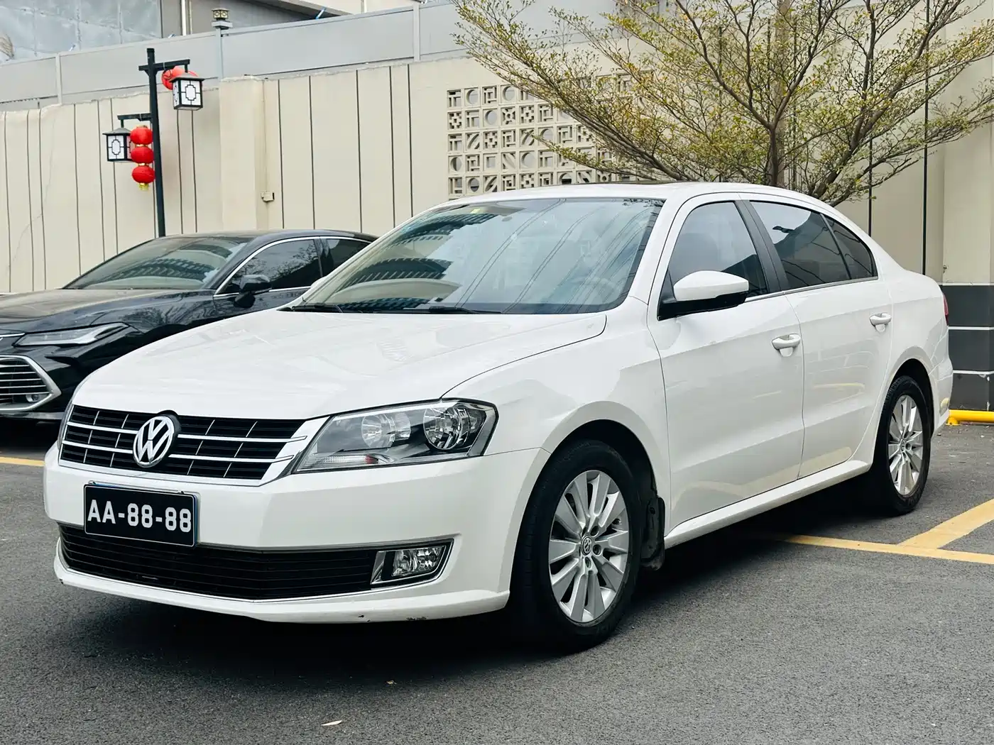 Volkswagen Lavida 2013 Facelift Classic 1.6L Automatic Comfort