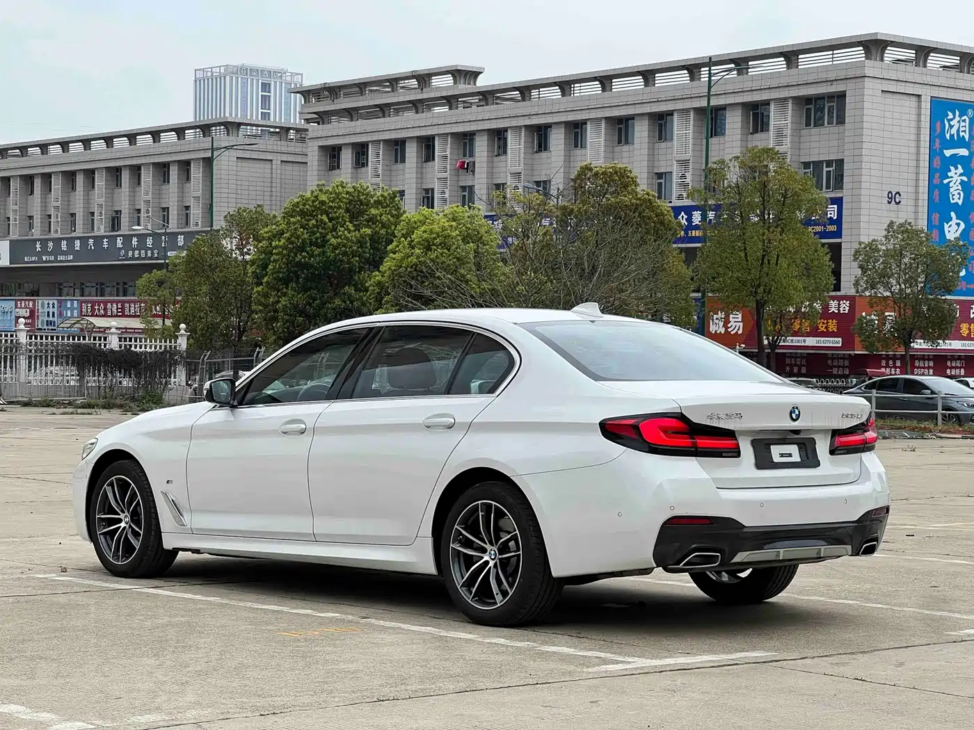 BMW 5 Series 2022 Facelift 525Li M Sport Package фото 13