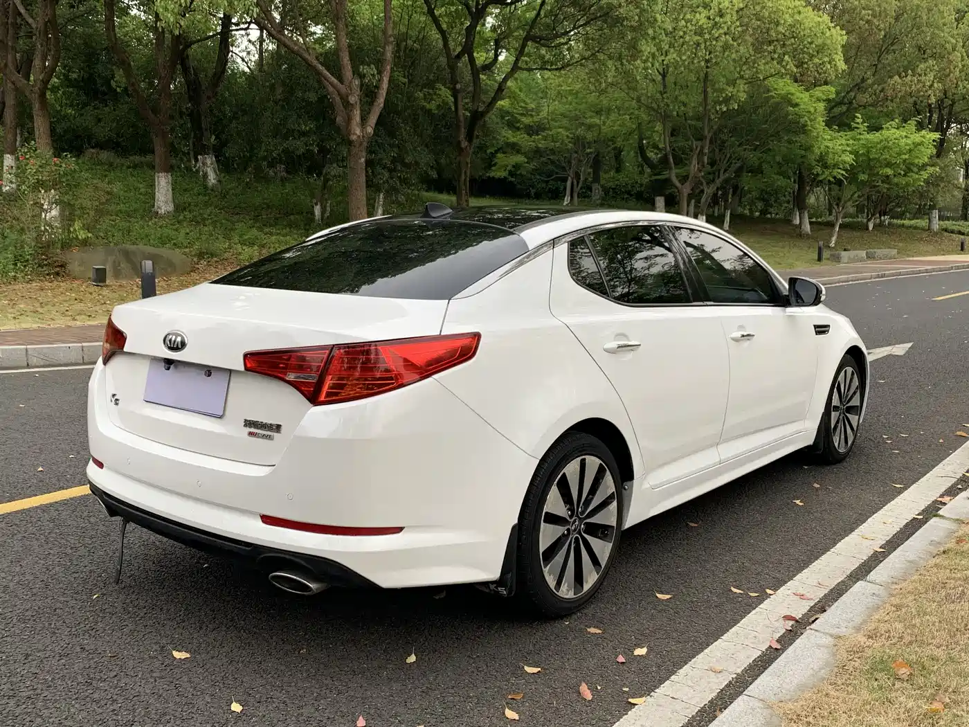 Kia K5 2014 2.0L Automatic LUXURY фото 4
