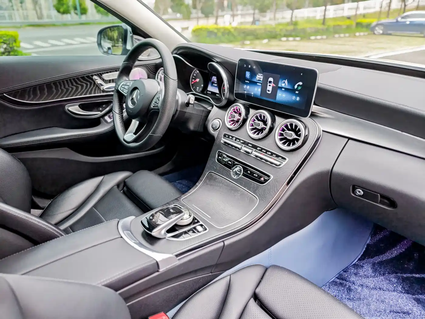 Mercedes-Benz C-Class 2017 C 200 L Sport фото 20