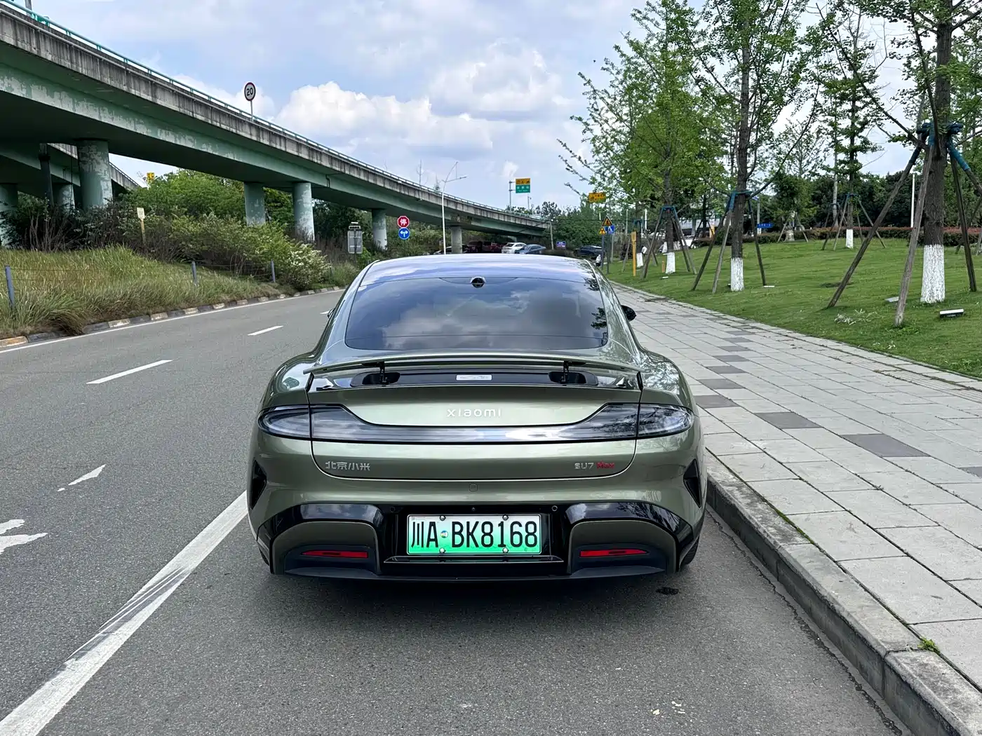 XIAOMI CAR XIAOMI SU7