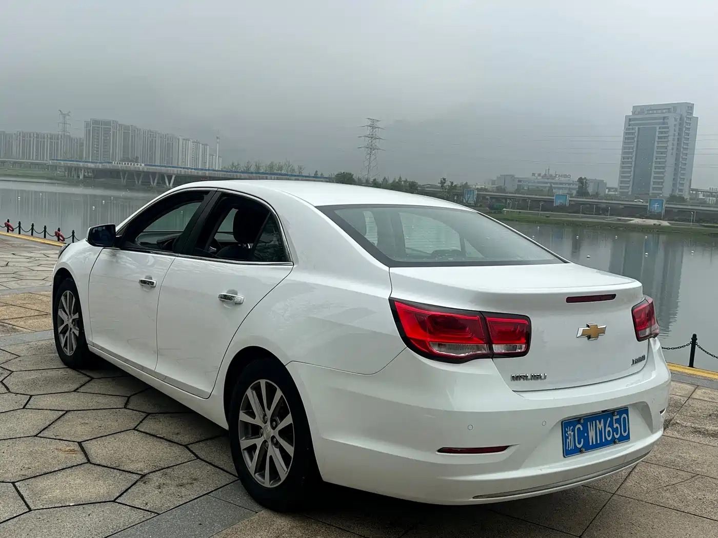 Chevrolet Malibu 2016 Model 2.4L Automatic Luxury Edition фото 6