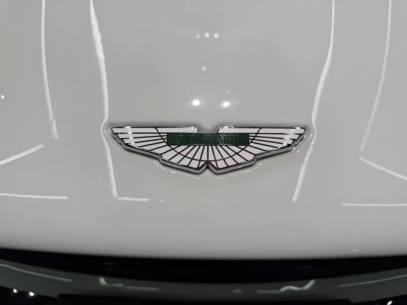 Aston Martin DB11 2018 2019 Model 4.0T V8 Coupe