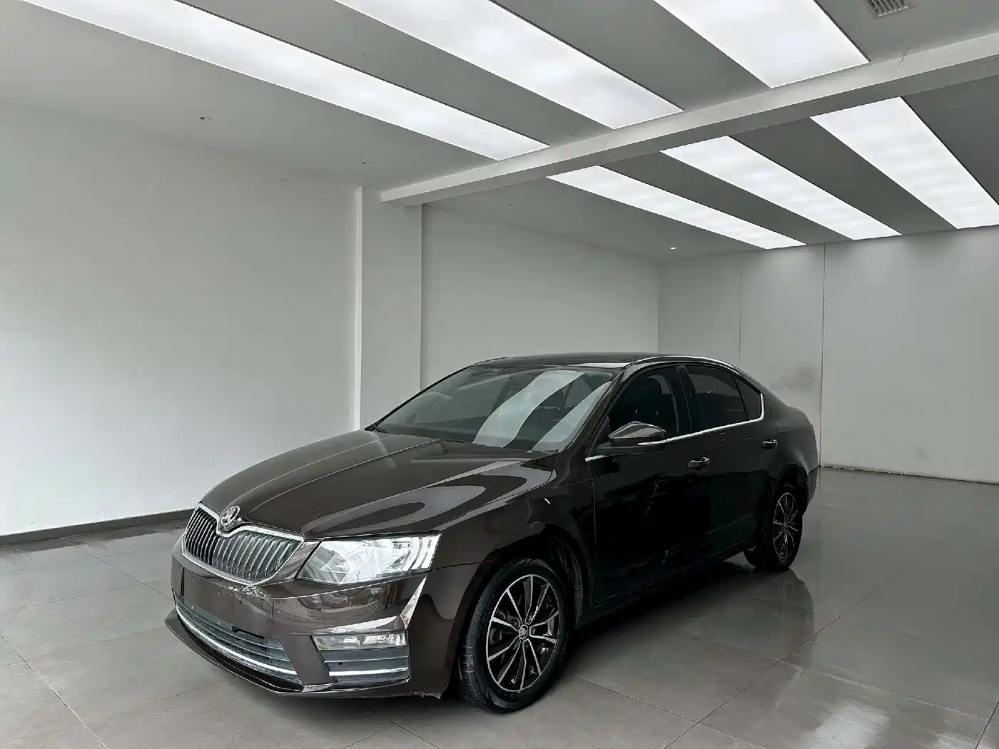 Škoda Octavia 2016 1.6L Automatic Smart Edition