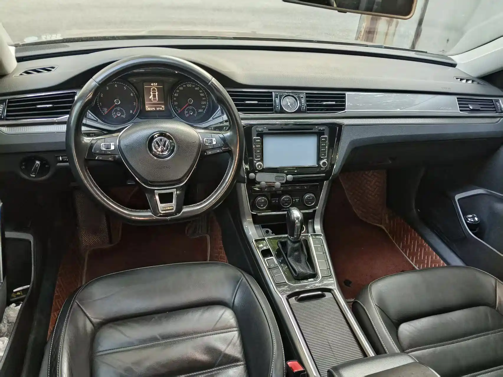 Photo 3 - Volkswagen Passat