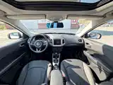 Фото 4 - Jeep Compass