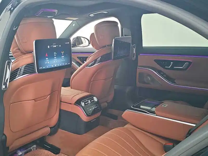 Фото 11 - Mercedes-Benz S-Class