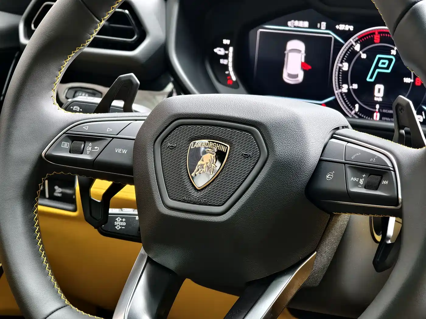 Lamborghini Urus SE 2026 2025 4.0T Standard Edition