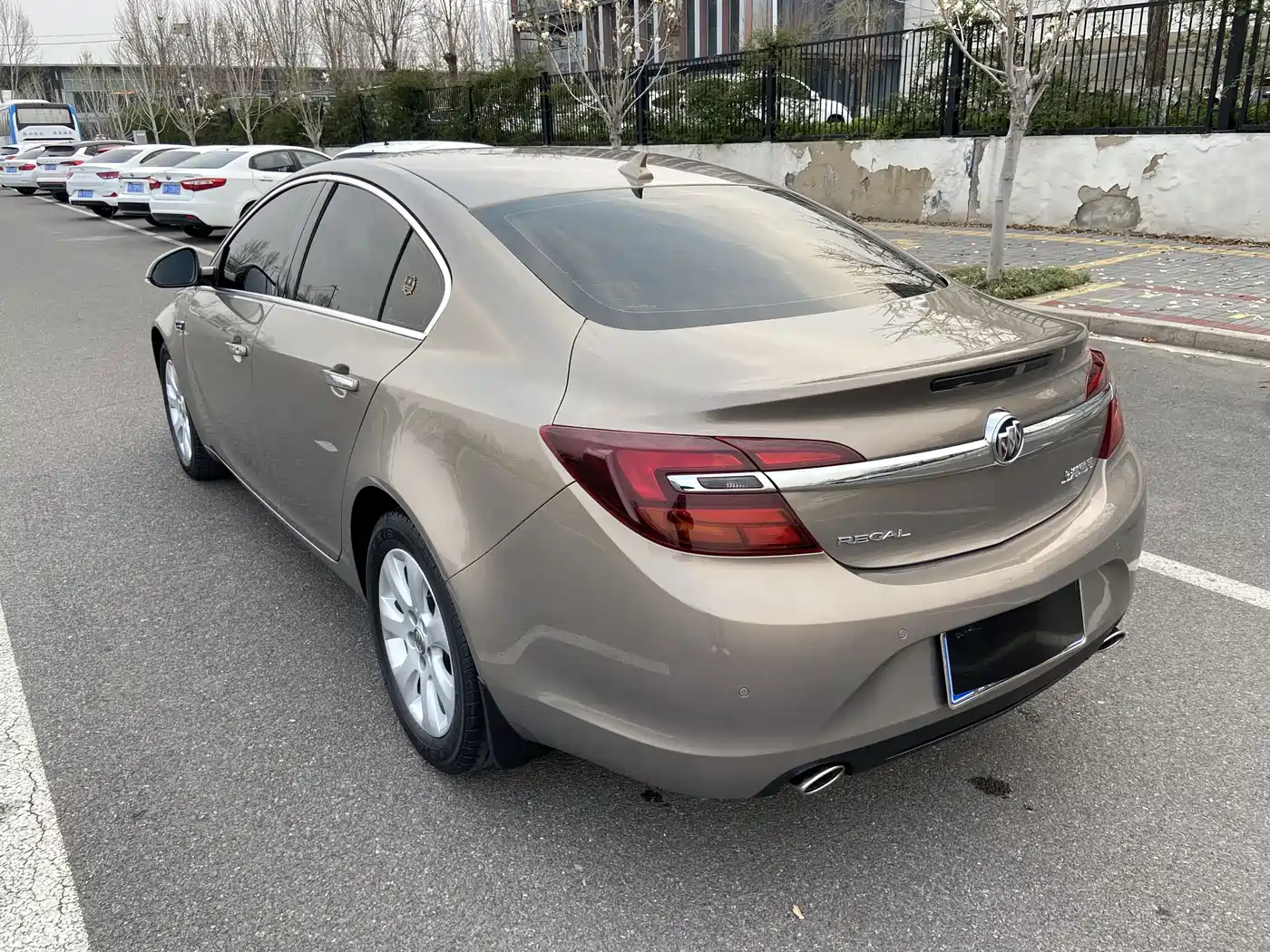 Buick Regal 2015 2.0L Elite Fashion Model фото 6