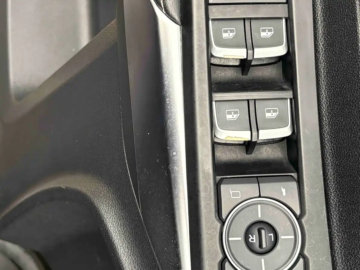 Photo 14 - Ford Territory