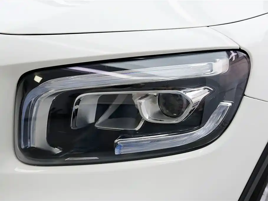 Mercedes-Benz GLB 2020 GLB 200 Fashion фото 3