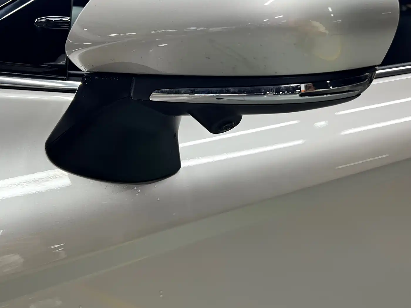 Toyota Camry 2023 2.0G Luxury Edition фото 28