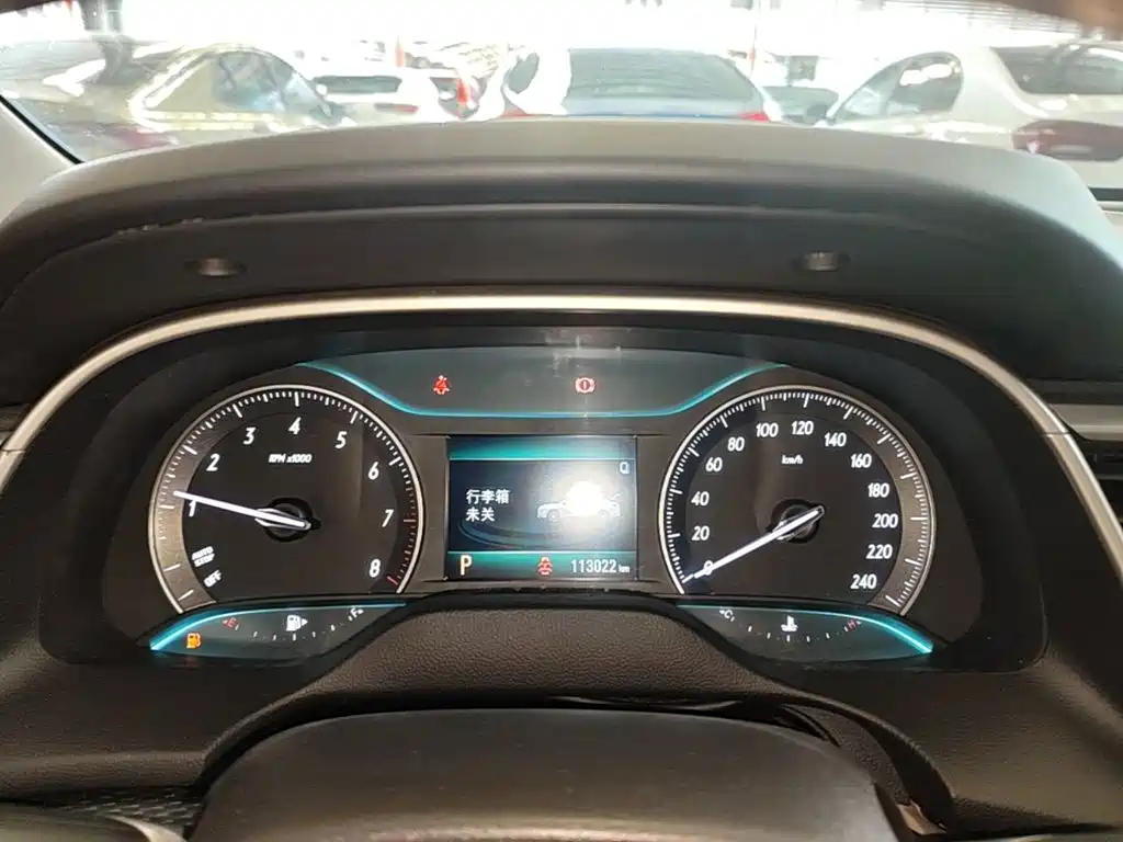 Фото 12 - Buick Excelle