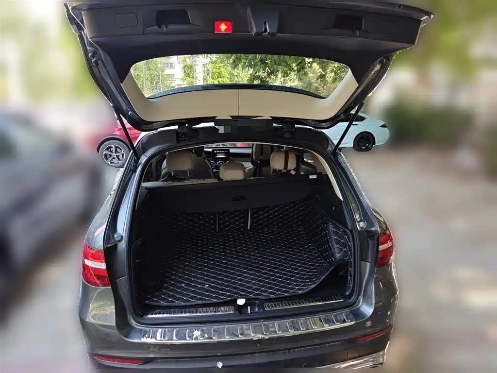 Mercedes-Benz GLC 2018 GLC 200 4MATIC фото 16