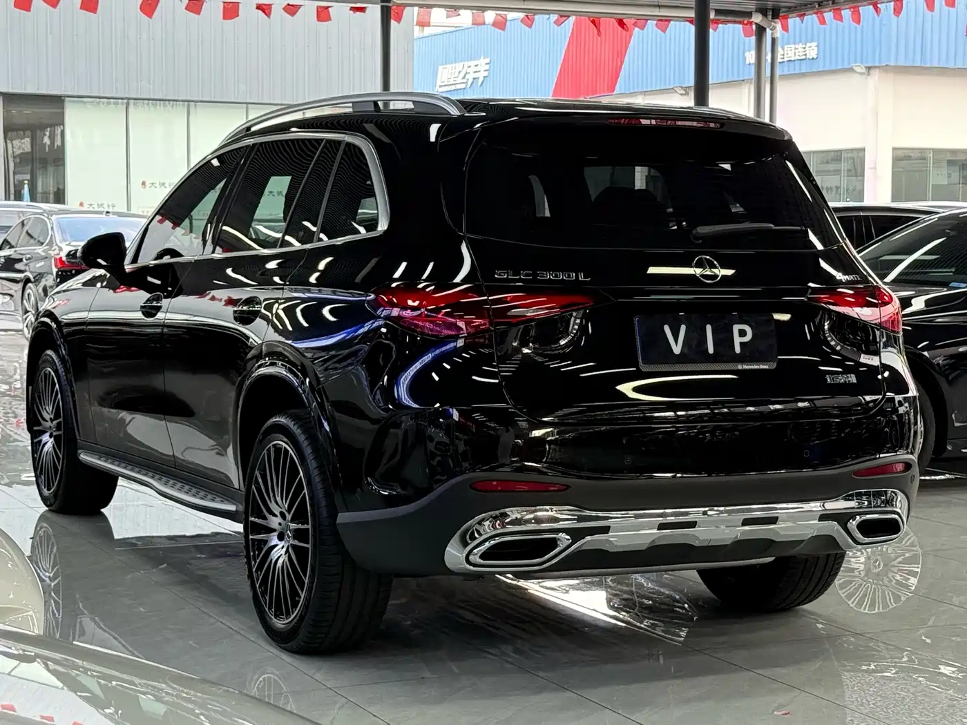 Фото 14 - Mercedes-Benz GLC