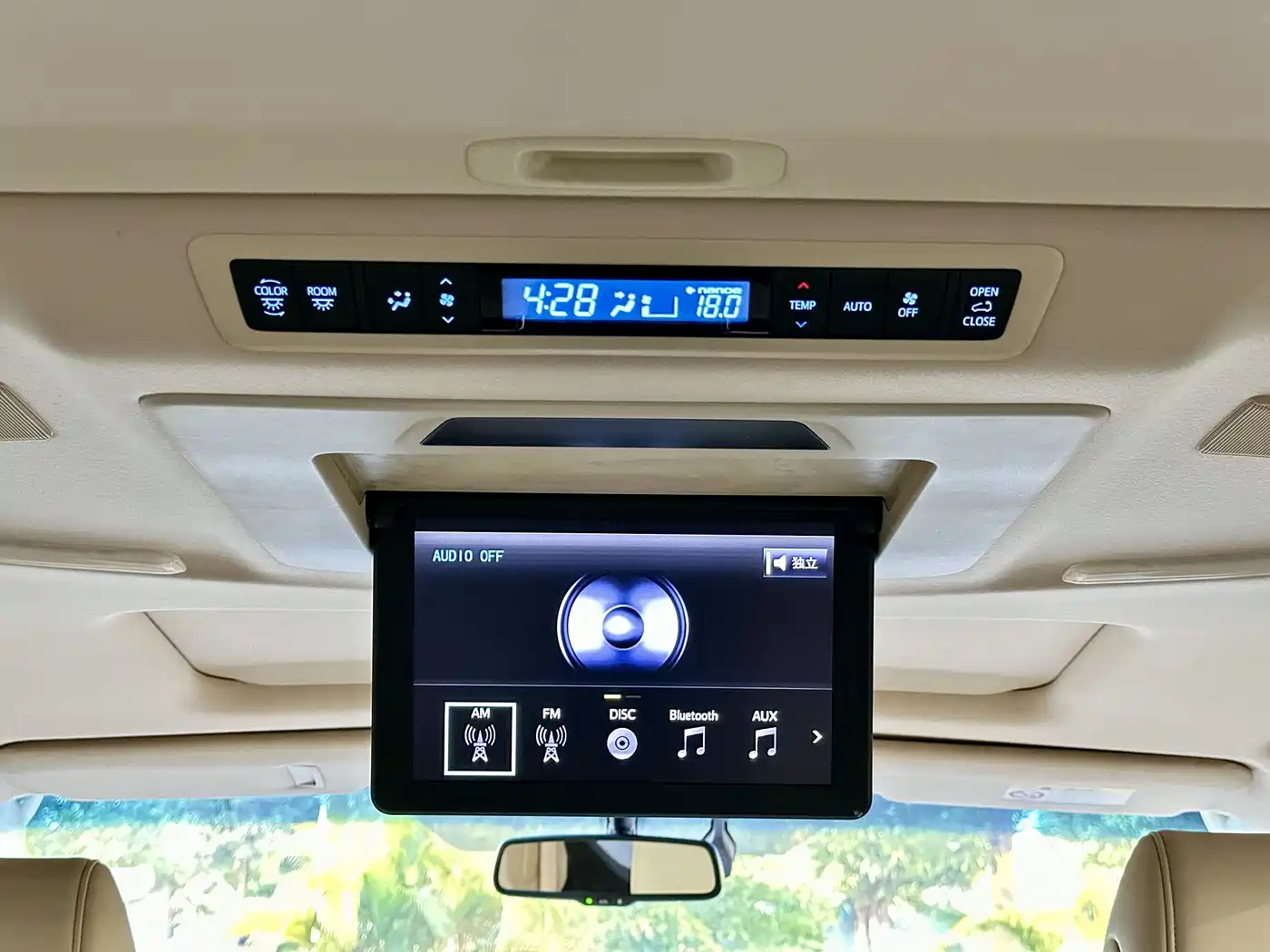 Toyota Alphard 2018 Facelift 3.5L Premium Edition фото 20