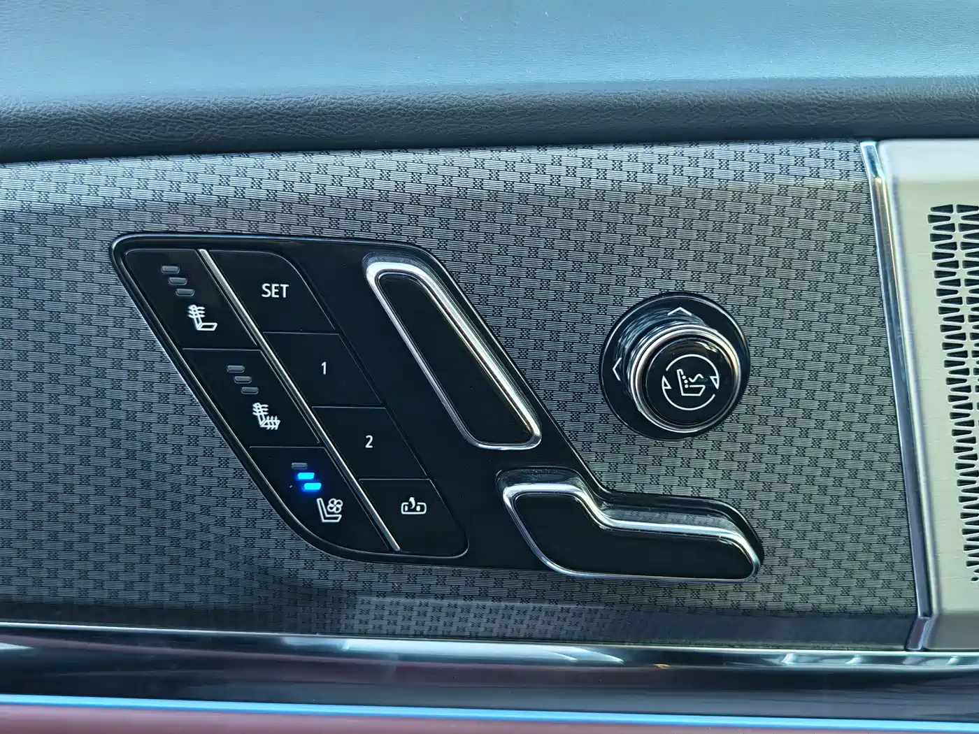 Cadillac XT5 2025 2025 Model 2.0T Platinum