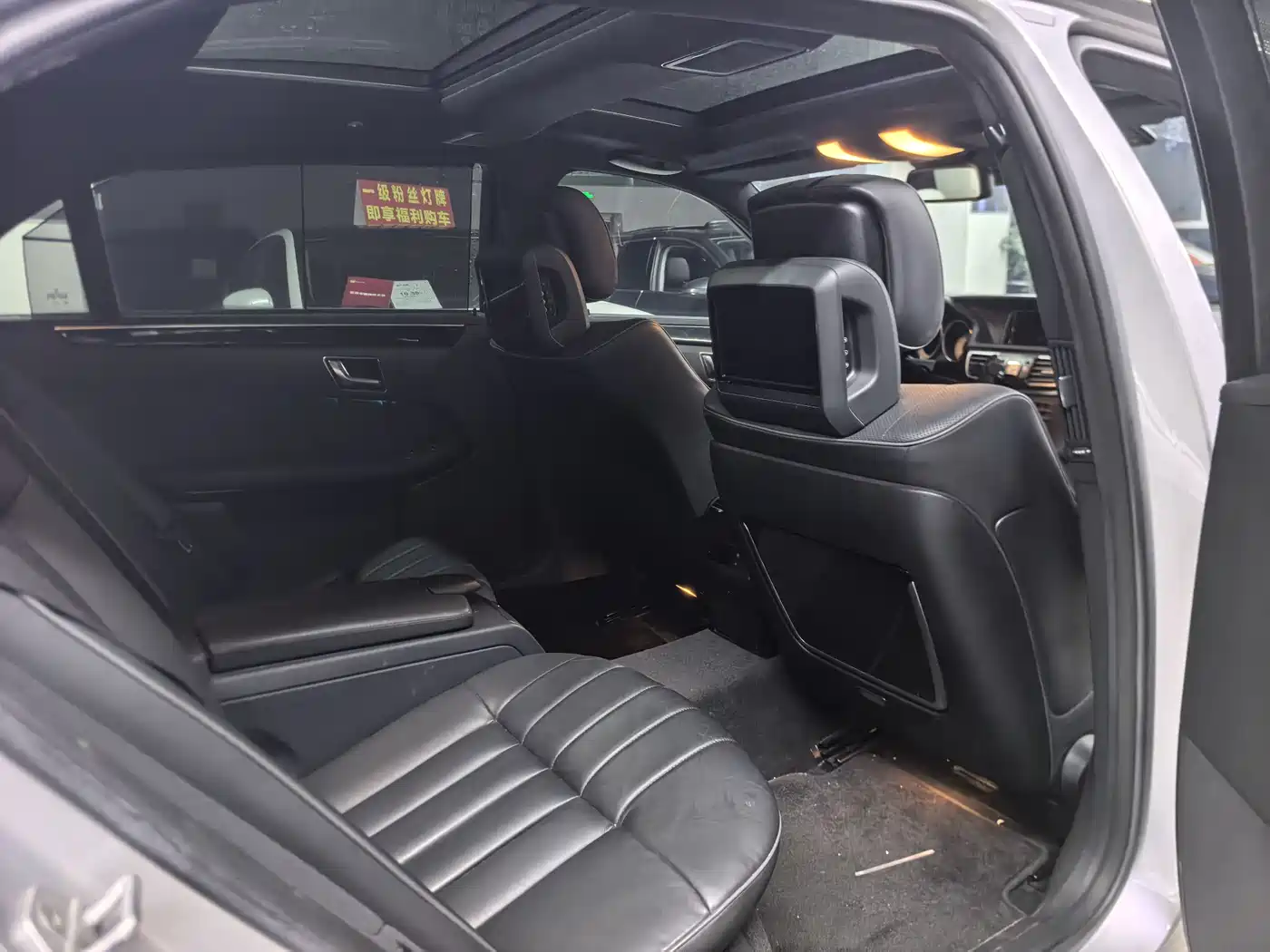 Mercedes-Benz E-Class 2015 E 400 L Sport Luxury 4MATIC фото 13