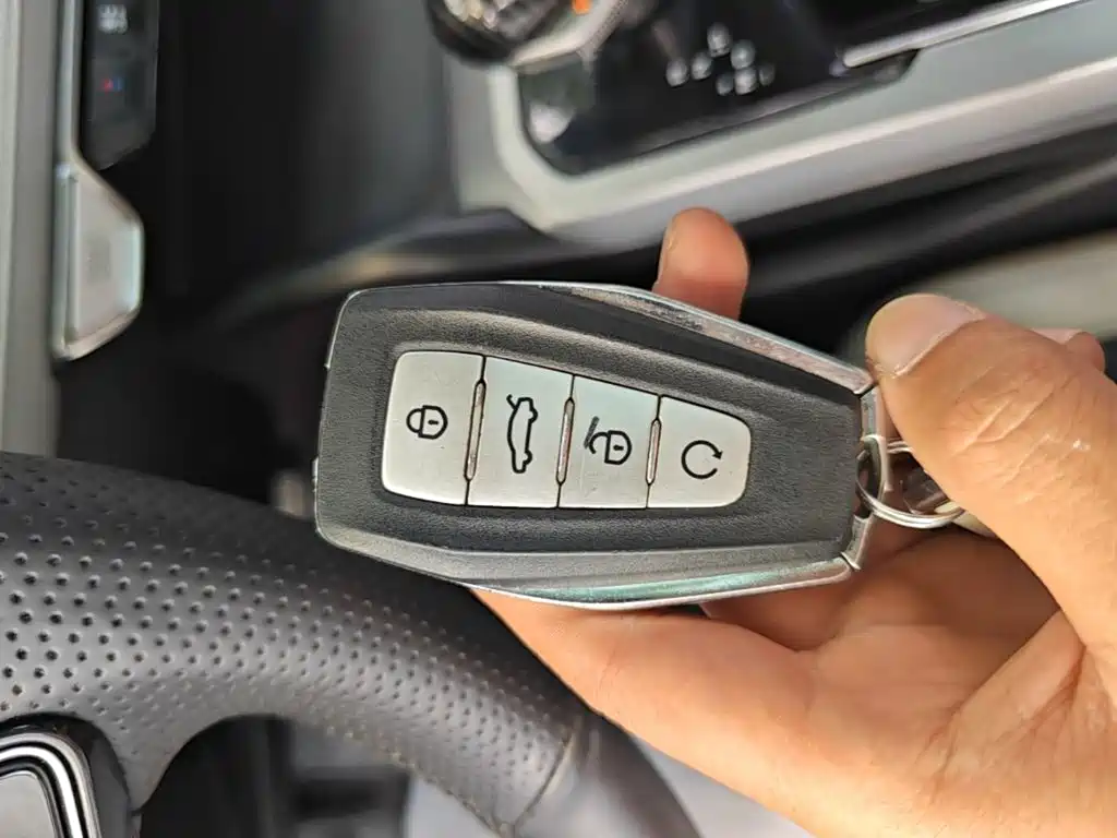 Фото 9 - Geely Preface