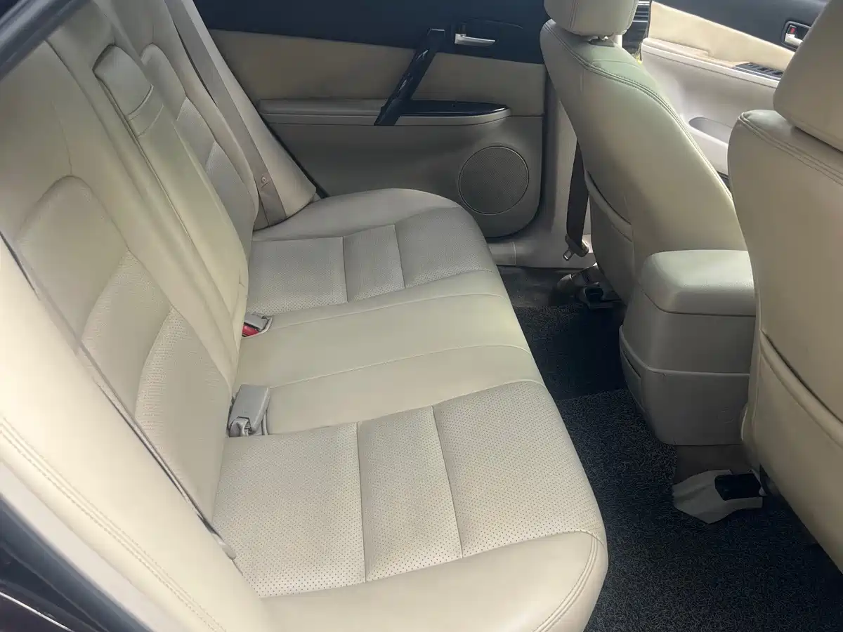 Фото 9 - Mazda 6