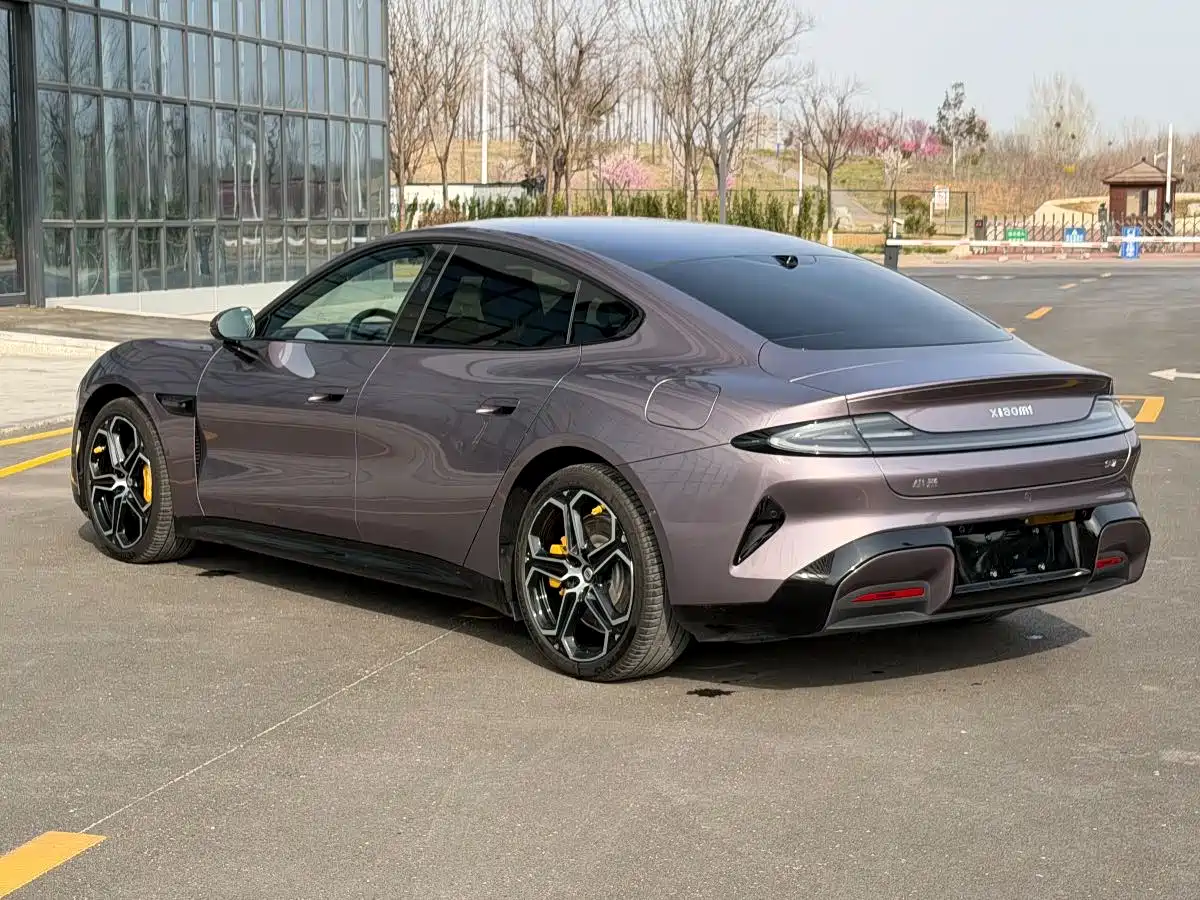 XIAOMI CAR XIAOMI SU7