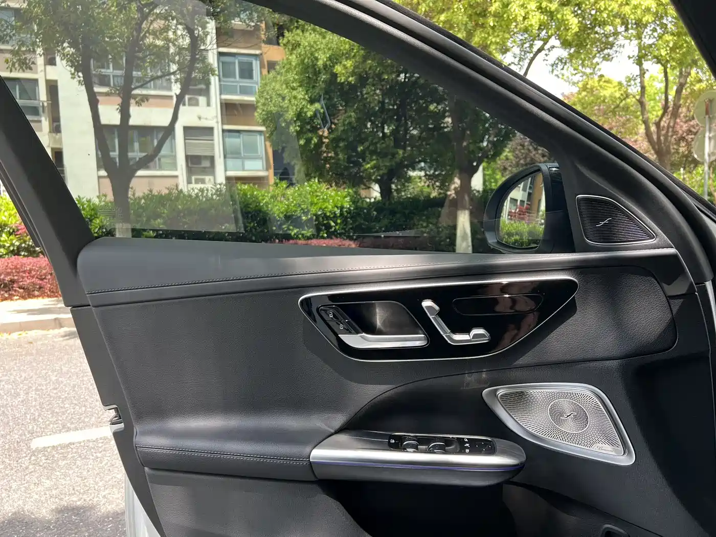 Mercedes-Benz C-Class 2025 C 260 L Night Sport Edition фото 8