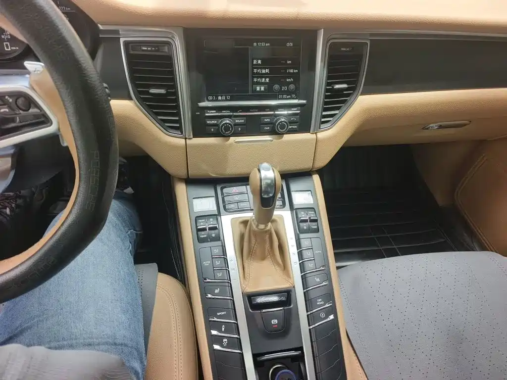 Porsche Macan 2015 2014 Macan 2.0T