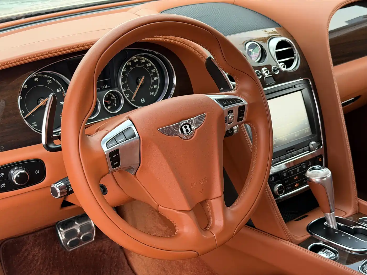Photo 9 - Bentley Continental