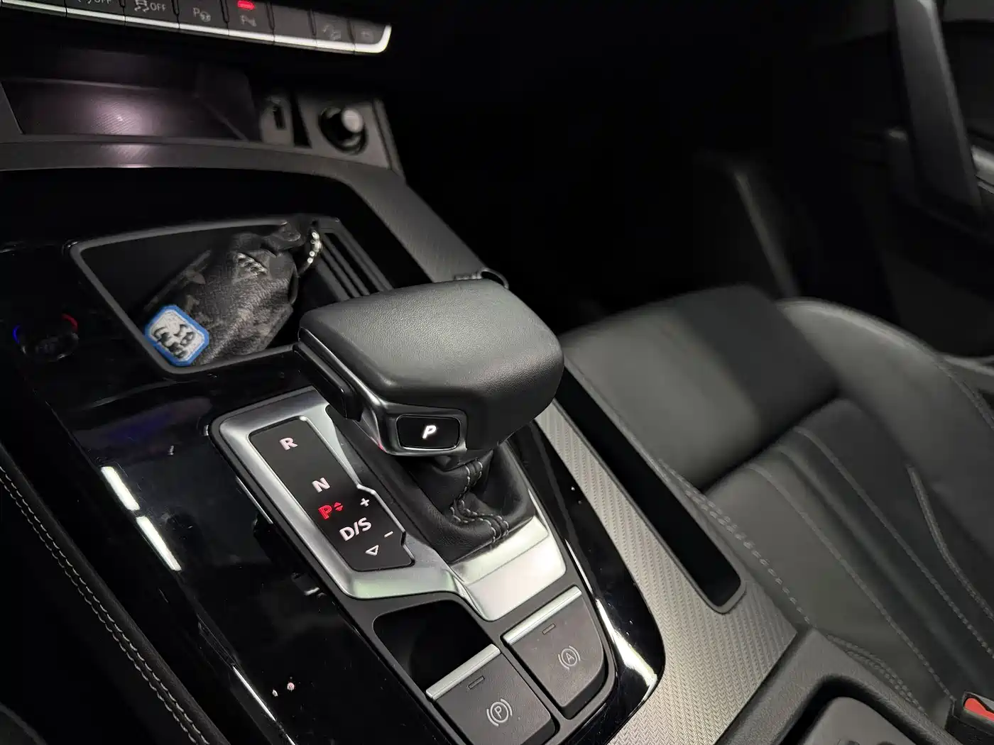 Audi Q5L 2022 Facelift 40T Luxury Dynamic фото 16