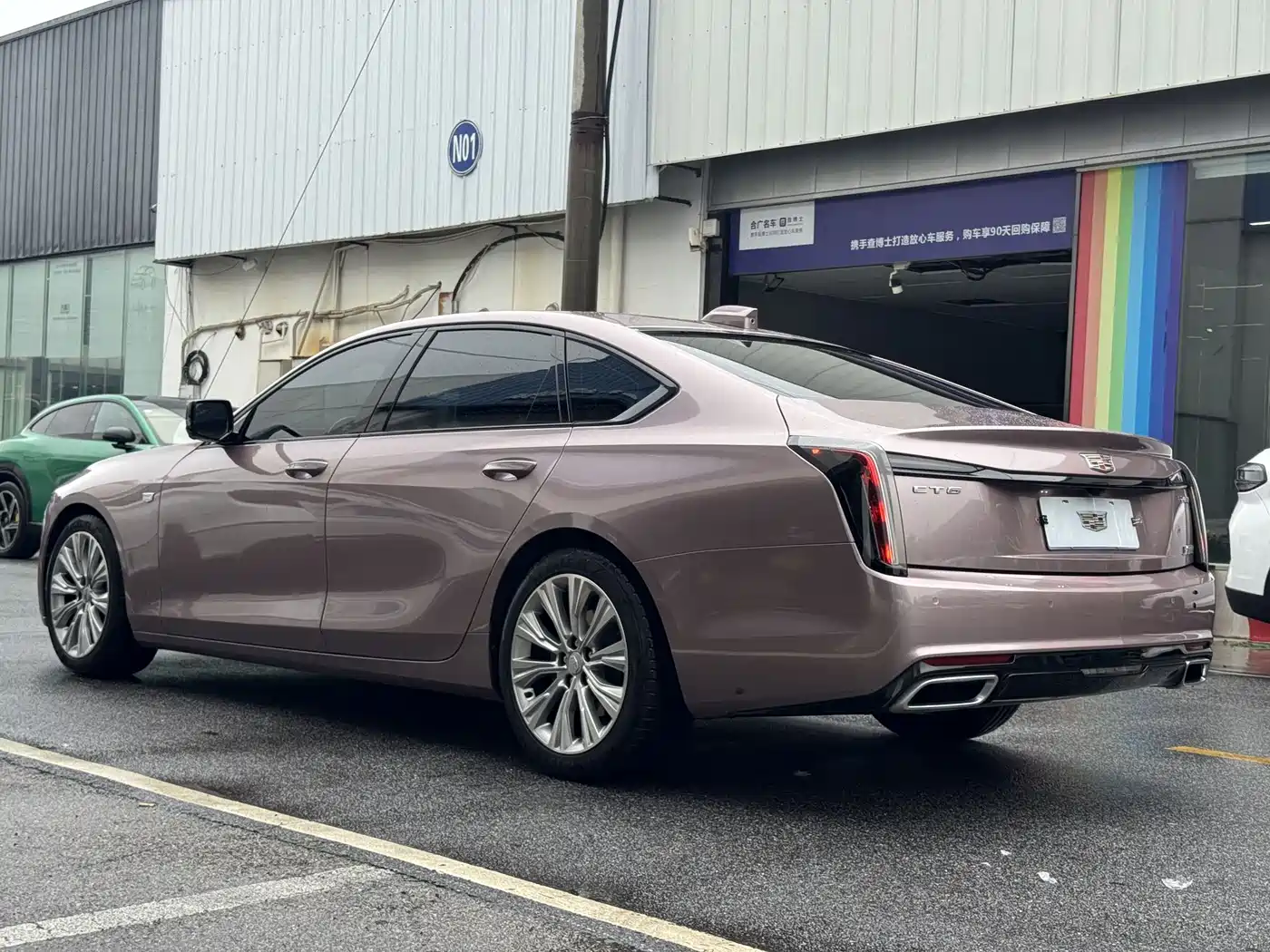 CADILLAC CT6