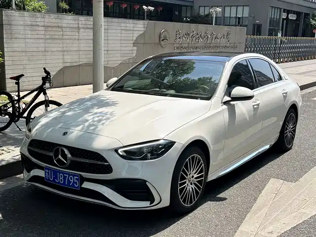 Mercedes-Benz C-Class 2023