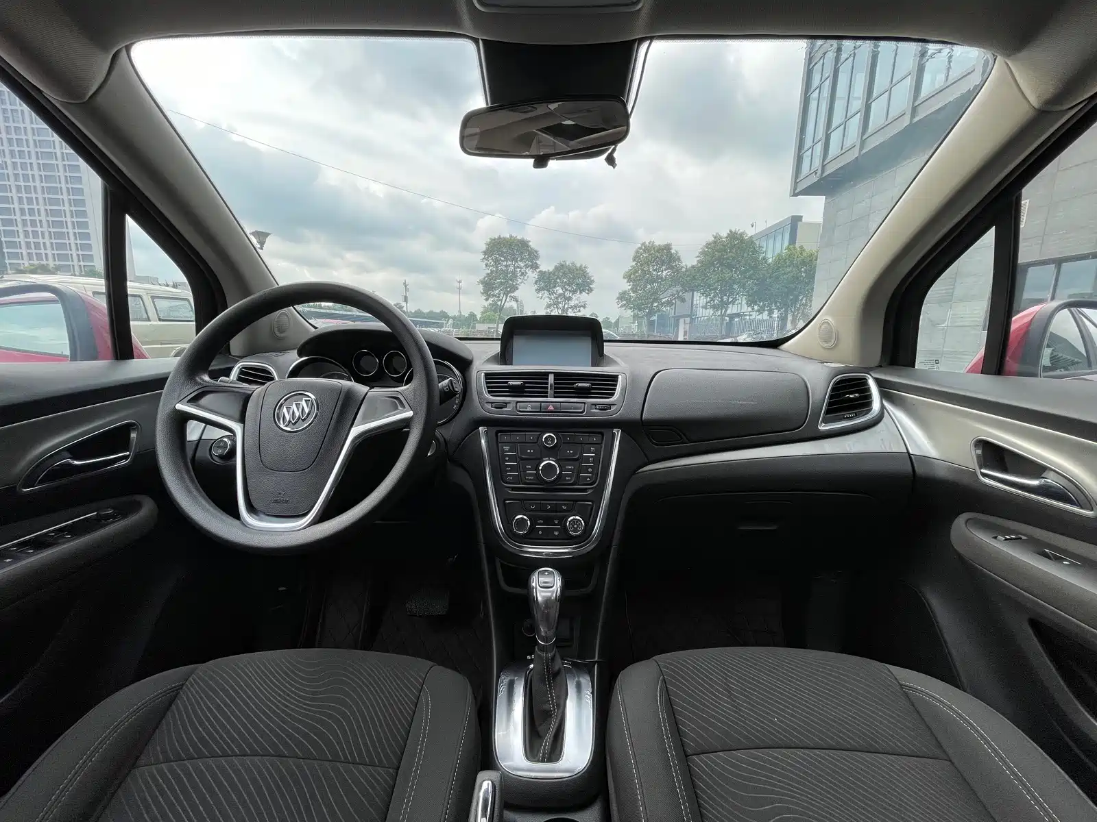 Фото 8 - Buick Encore