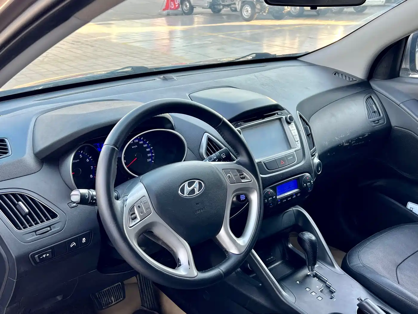 Hyundai Beijing Hyundai ix35 2013 2.0L Auto 2WD Smart GLS China IV фото 5