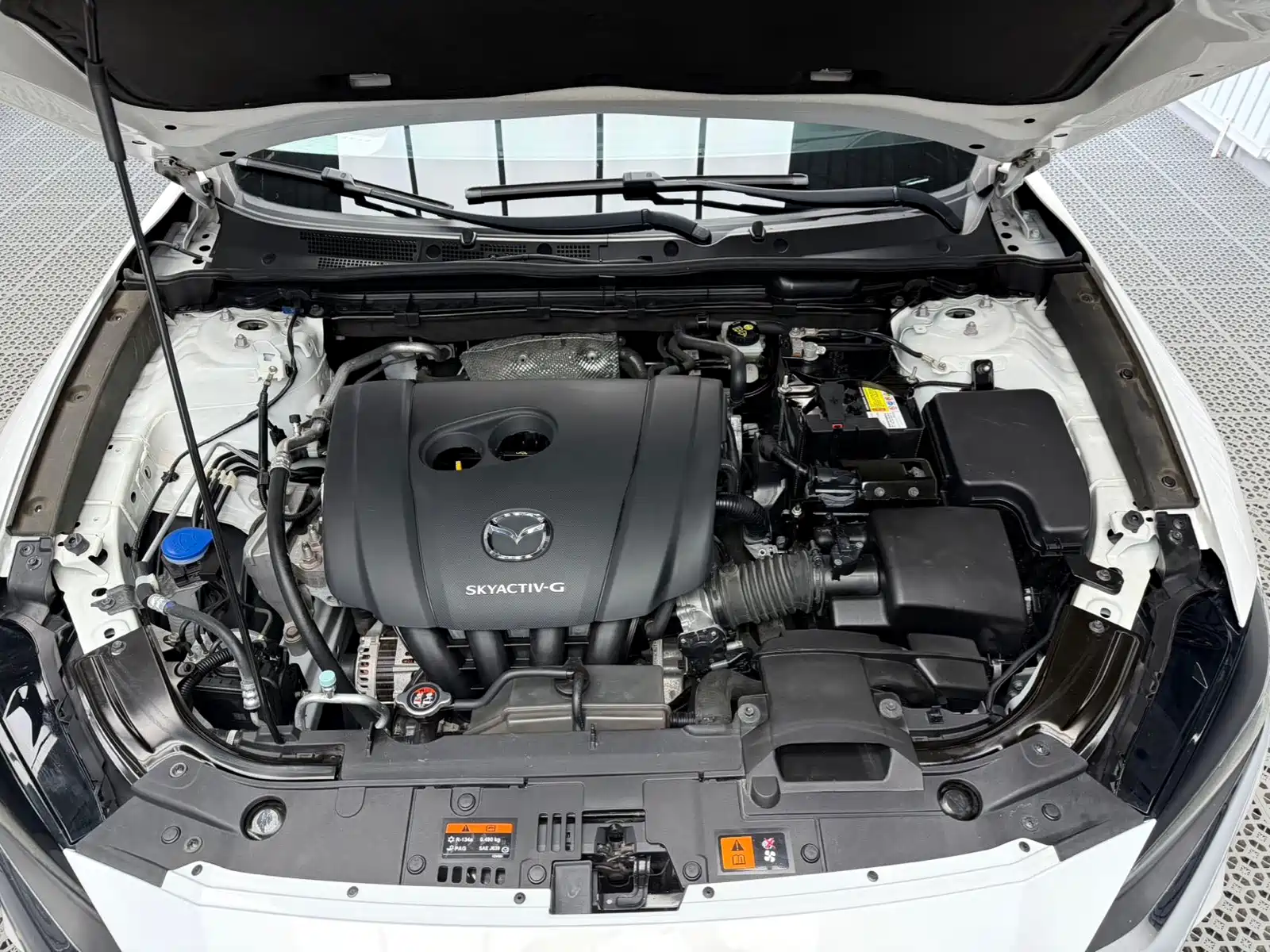 Фото 24 - Mazda CX-4