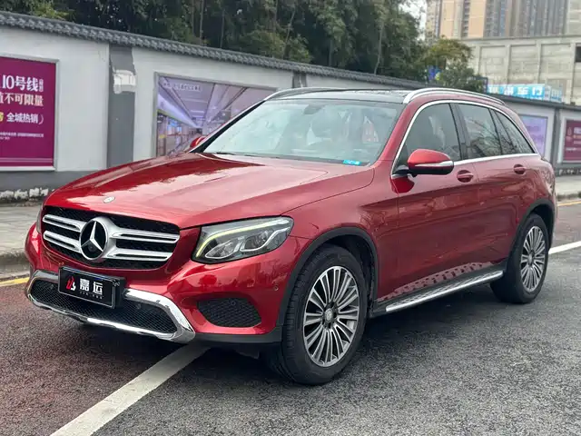 MERCEDES-BENZ GLC