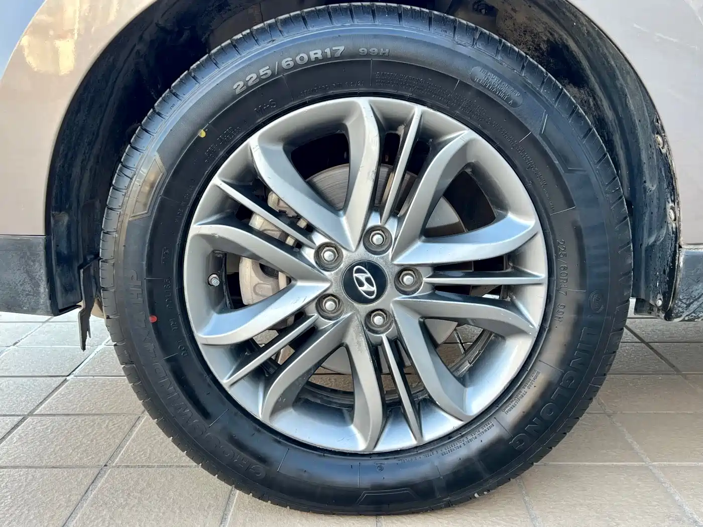 Hyundai Beijing Hyundai ix35 2013 2.0L Auto 2WD Smart GLS China IV фото 16