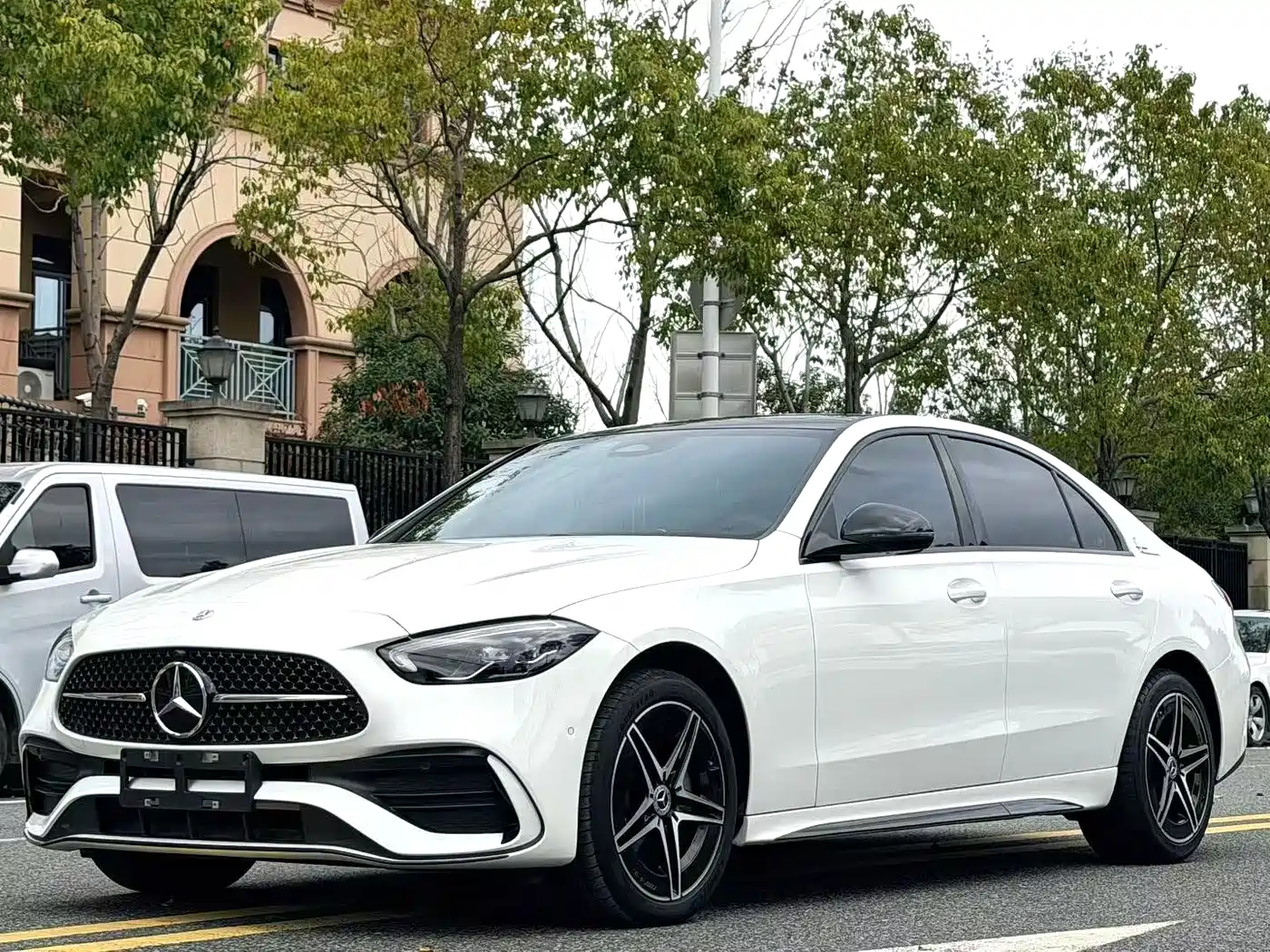 MERCEDES-BENZ C CLASS