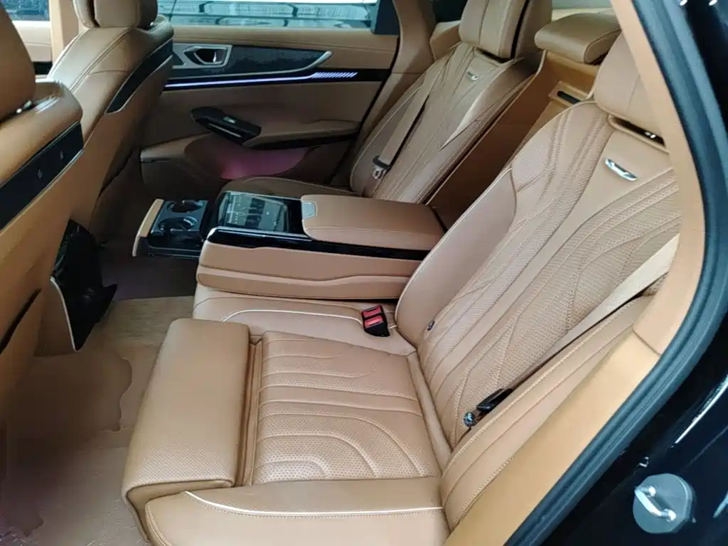 Hongqi H9 2025 2025 2.0T 2WD Qichang Luxury Business Edition 5-seater