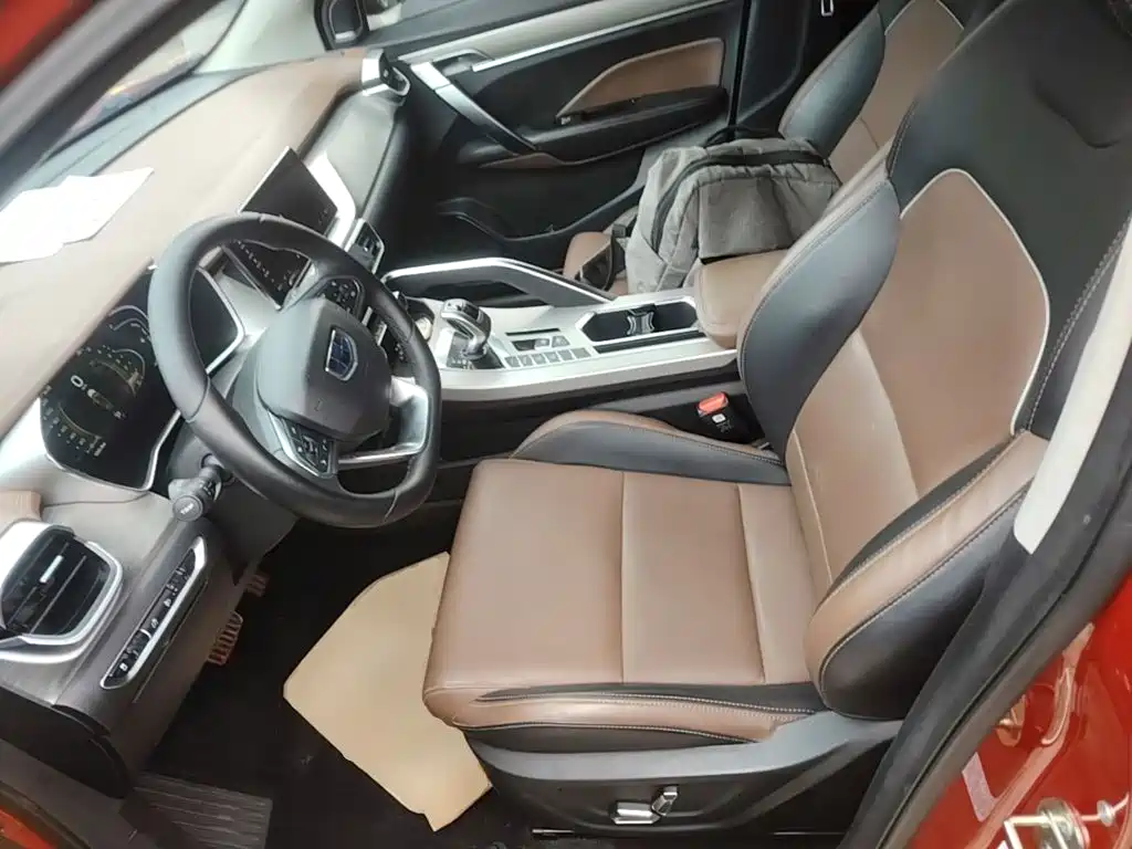 Geely Binyue 2019 2019 260T DCT Ranger China V