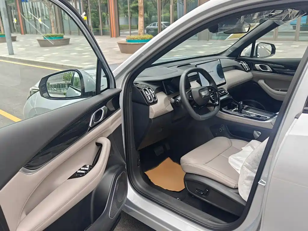 Geely Boyue L 2026 2025 4th Generation 1.5TD DCT Journey Start