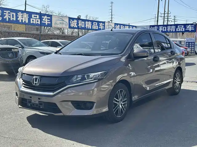  Honda Greiz 2016 1.5L CVT Classic Edition