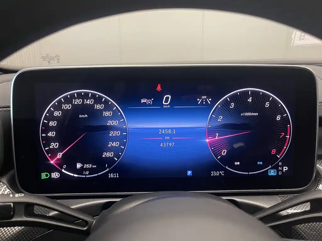 MERCEDES-BENZ C CLASS