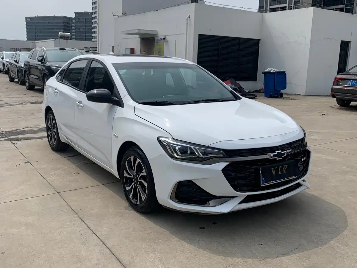 Chevrolet Monza 2019 RS 330T Auto Smooth Edition China VI фото 3