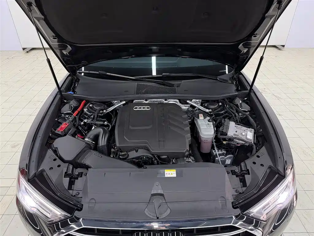 Audi A6L 2024 45 TFSI Premium Elegance фото 17
