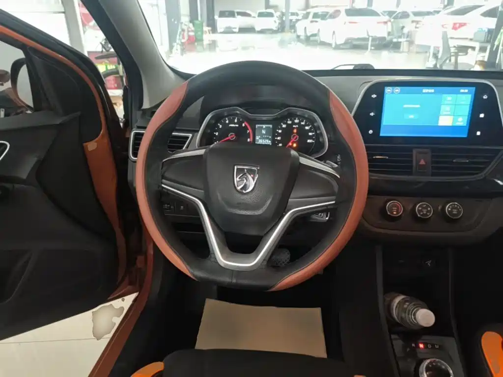 Baojun 310 2019 2017 1.5L Auto Fashion