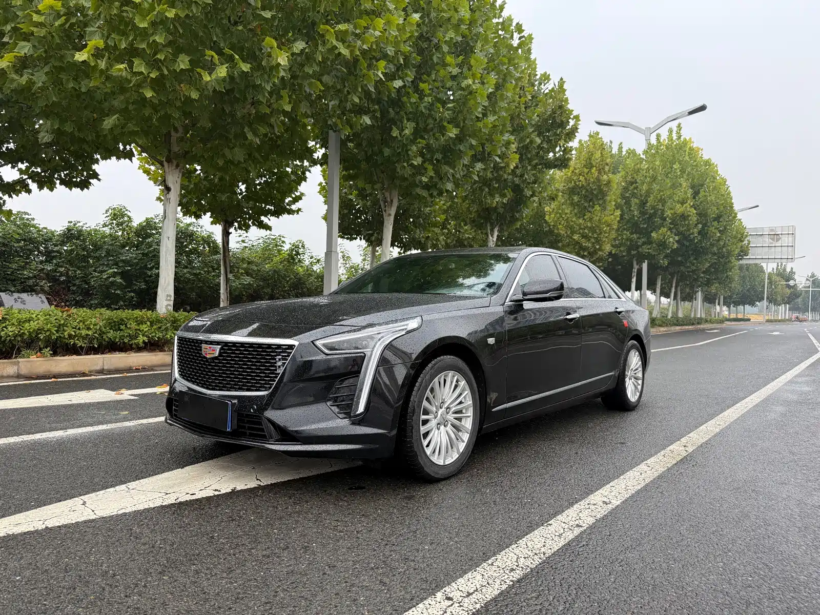 Photo 3 - Cadillac CT6