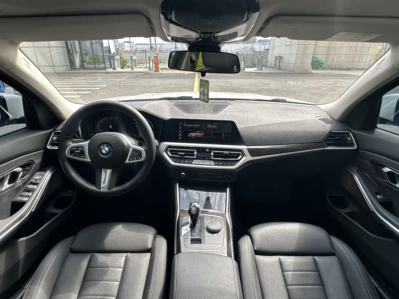 BMW 3 Series 2020 325Li M Sport Package фото 5