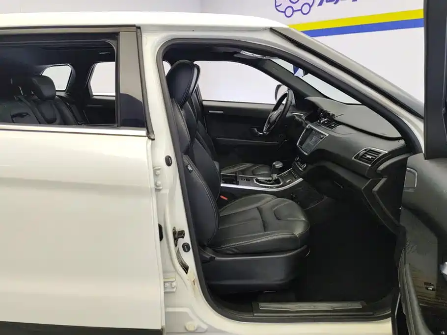 Landwind X7 2017 2015 2.0T Panorama Premium